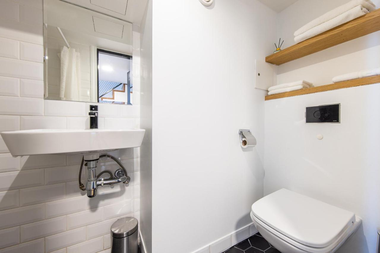 Urban Two-Level Apartments 13 Талин Екстериор снимка